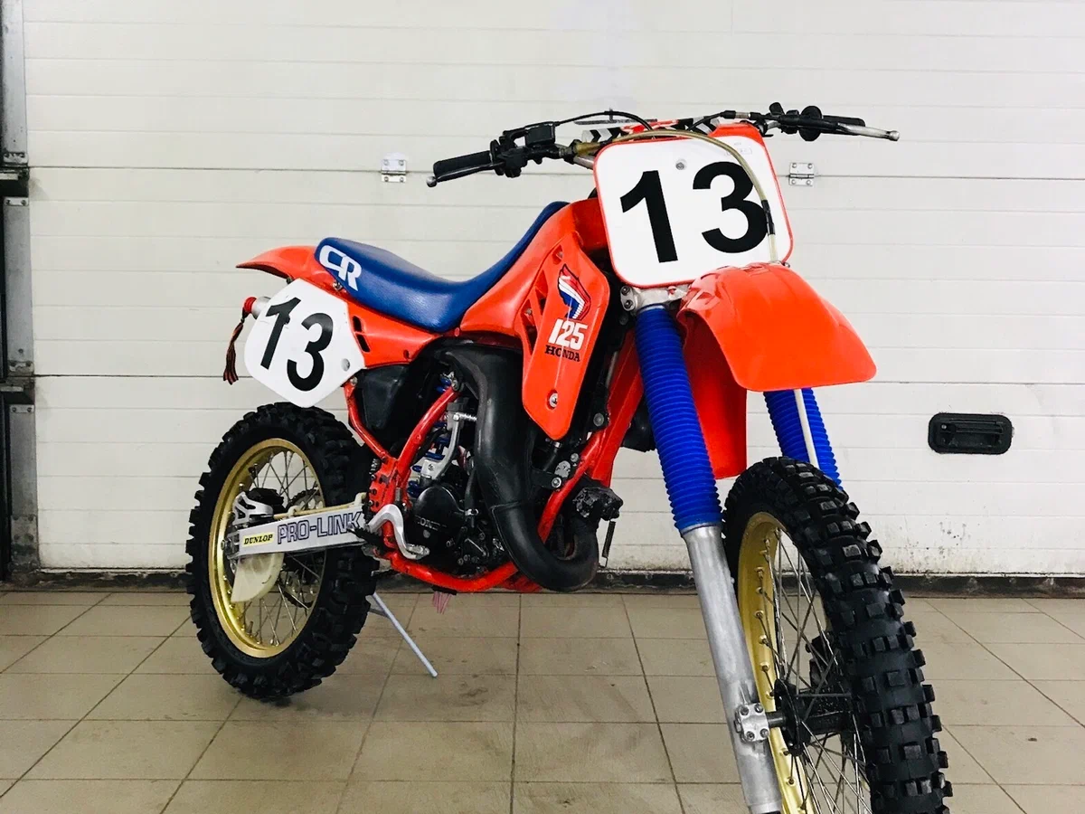 Honda CR125R 1990 года: Фантастический мотоцикл с плохой подвеской